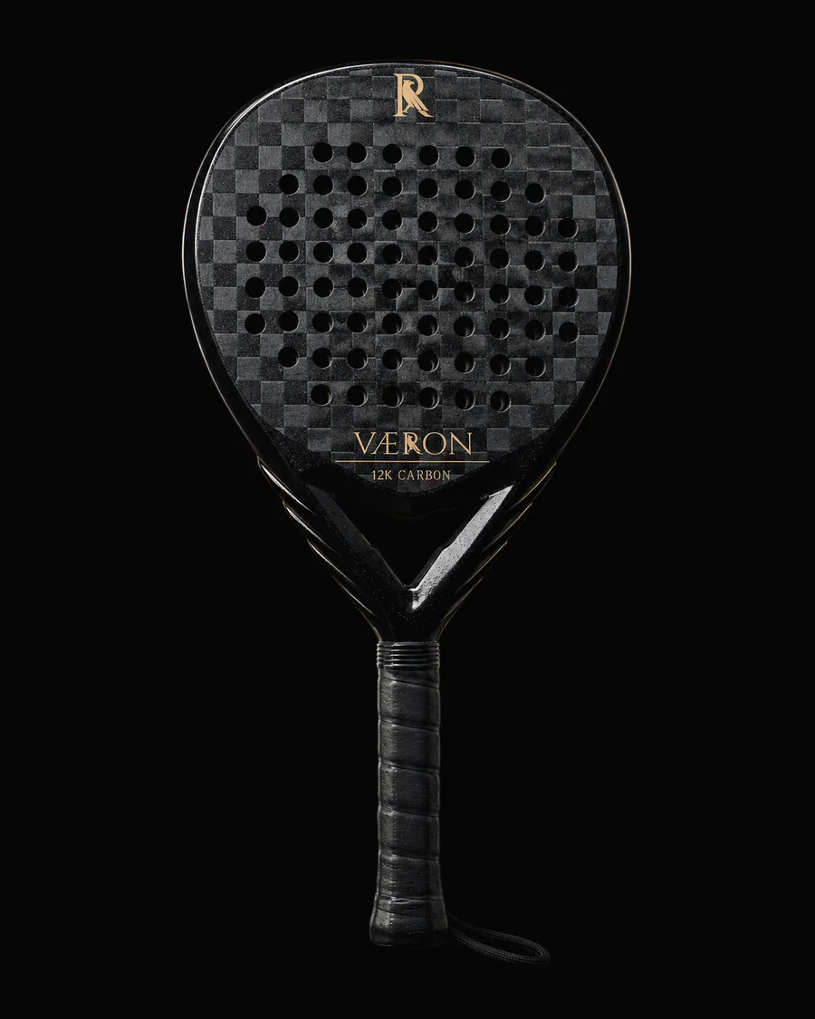 VÆRON CONQUEST, teardrop shape with the 12K checkerboard carbon face